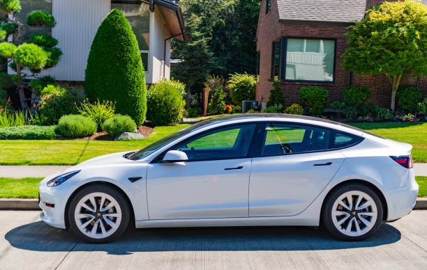 Tesla Model 3 2025 USA Review: Real-World Range and Performance